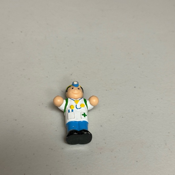 WOW Toys character minature Doctor Figure - Picture 4 of 7